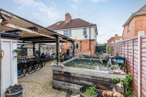Wordsworth Road, Horfield Rear Garden 3.jpg
