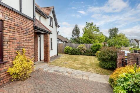 Tudor Lodge, Henbury Front Garden.jpg