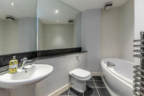 Leading Edge, Clifton Bathroom.jpg