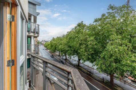 Leading Edge, Clifton Balcony View.jpg