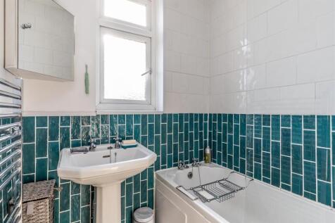 Tuffley Road, Westbury on Trym Bathroom.jpg