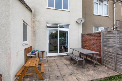 Sandling AVenue, Horfield Patio.jpg