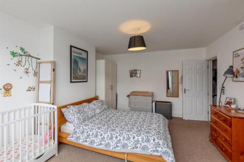 Sandling Avenue, Horfield Bed 1b.jpg
