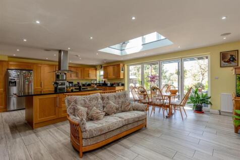 Lyndale, Over Lane Open Plan Living Area.jpg