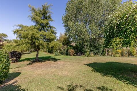 Lyndale, Over Lane Rear Garden.jpg