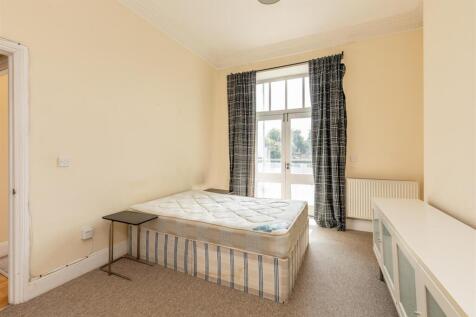 Oakfield Road, Clifton Bed 1.jpg