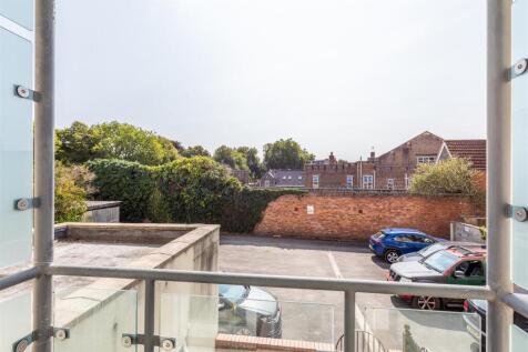 Oakfield Road, Clifton Balcony 3.jpg