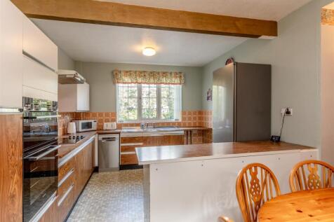 Over Lane, Almondsbury Kitchen Breakfast.jpg
