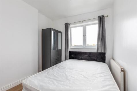 City Road, Bristol Bed 1.jpg