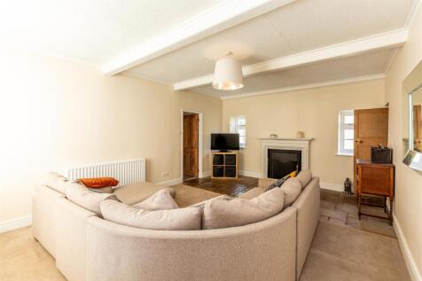 Chapel Cottage, Long Ashton Living 3.jpg