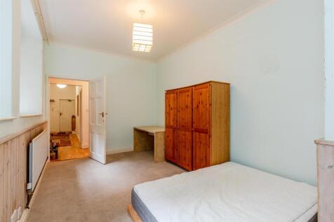 All Saints Road, Clifton Bed 2.jpg