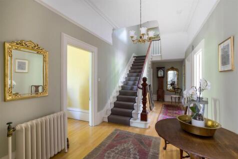 Downleaze, Stoke Bishop Entrance Hall.jpg