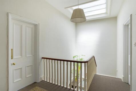 Downleaze, Stoke Bishop Landing 2.jpg