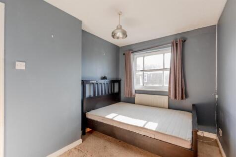 Pursey Drive, Bradley Stoke Bed 2.jpg