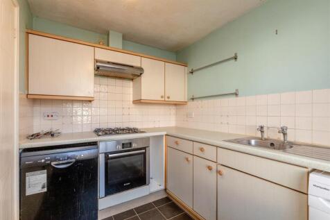 Pursey Drive, Bradley Stoke Kitchen 2.jpg