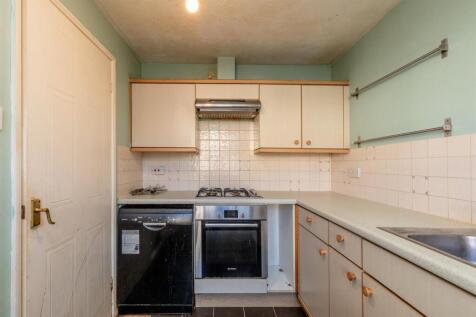 Pursey Drive, Bradley Stoke Kitchen 3.jpg
