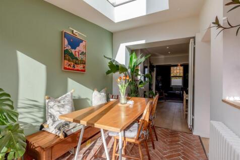 Dial Lane, Downend Dining Area 3.jpg