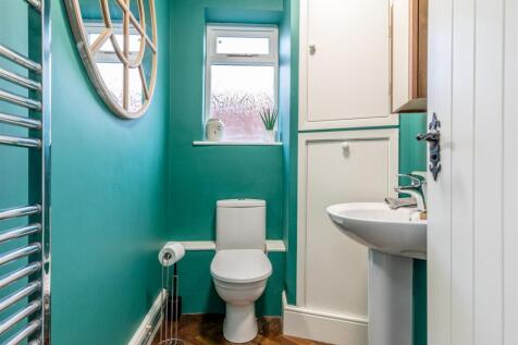 The Cottage, Over Lane WC.jpg