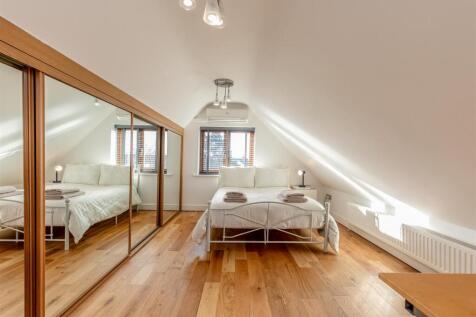 Church Road, Frampton Cotterell Bed 3.jpg