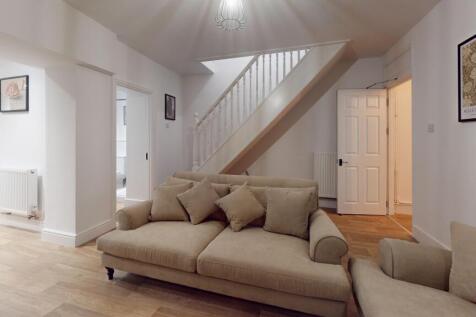 2-Yew-Terrace-Claver