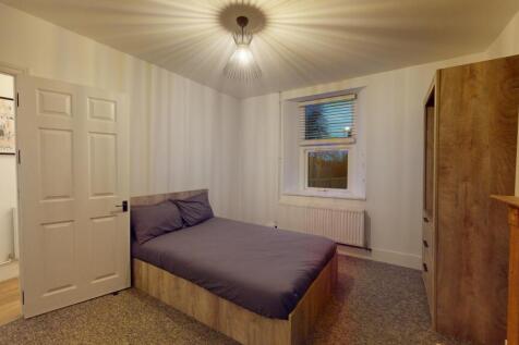 2-Yew-Terrace-Claver