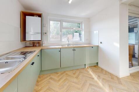 2-Park-Lane-Kitchen 