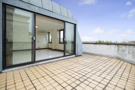 Master Bed Terrace