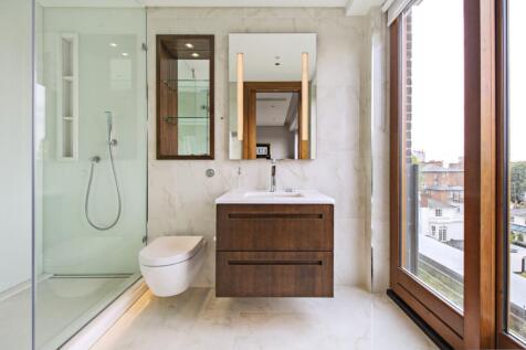 Ensuite to Second Bedroo