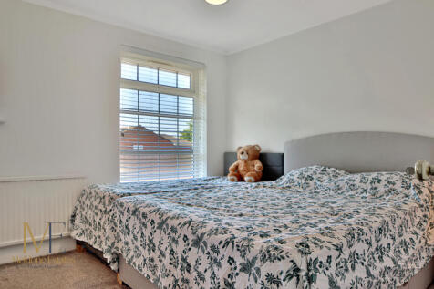 Bedroom_1