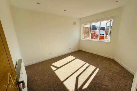 Bedroom_1