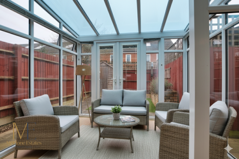Staged-Conservatory