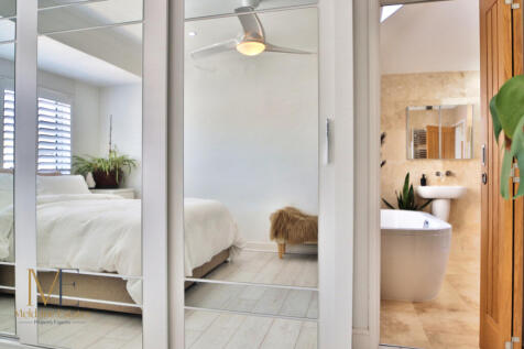 Bedroom 1_1