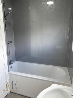 Bathroom.jpeg