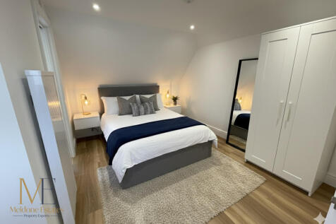 Staged image Bedroom (7).jpeg