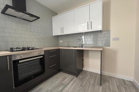 Kitchen 1.jpg