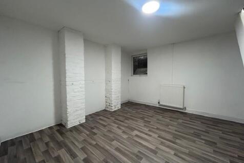 Basement 2.jpg