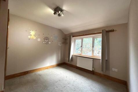 Bedroom 2.jpg