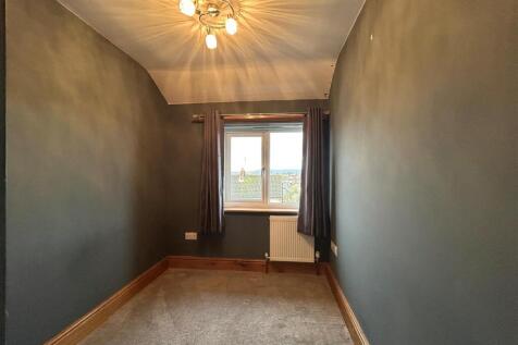 3rd bedroom.jpg