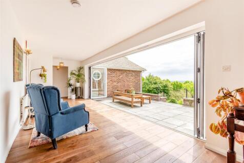 8556054-interior29.jpg
