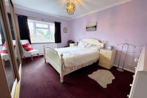 Master Bedroom.jpg