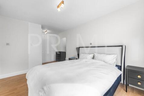 BEDROOM2b (9).jpg