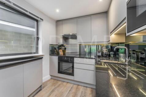 kitchen(1) (20).jpg
