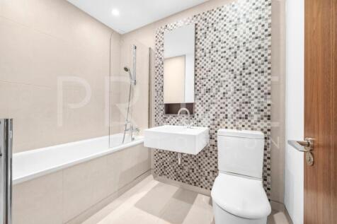 BATHROOM1 (45).jpg