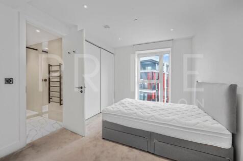 BEDROOM1.jpg