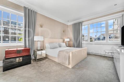 BEDROOM1a (32).jpg