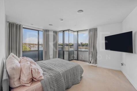 BEDROOM2a.jpg