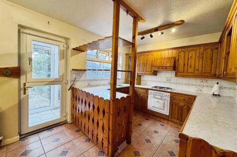 9073721d--49D1-BE42-750B5BF7AB4B-20641-00000F0B901