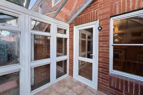 5cf6b60d--40BE-900D-759CE57A770E-20641-00000F0B46C