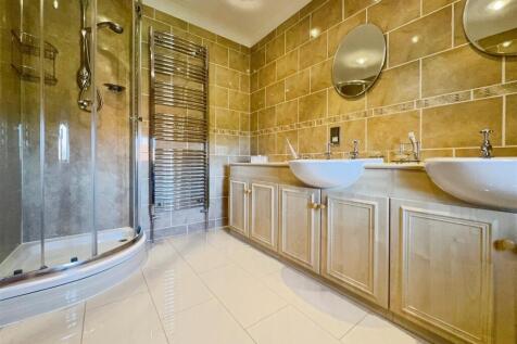 35d83d40--486F-B22F-60D99FE3A961-25779-000010E676D