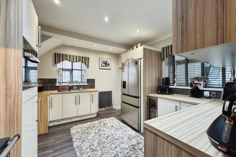 2e558a60--46BE-93B7-40166E8896AB-45164-00001B07684